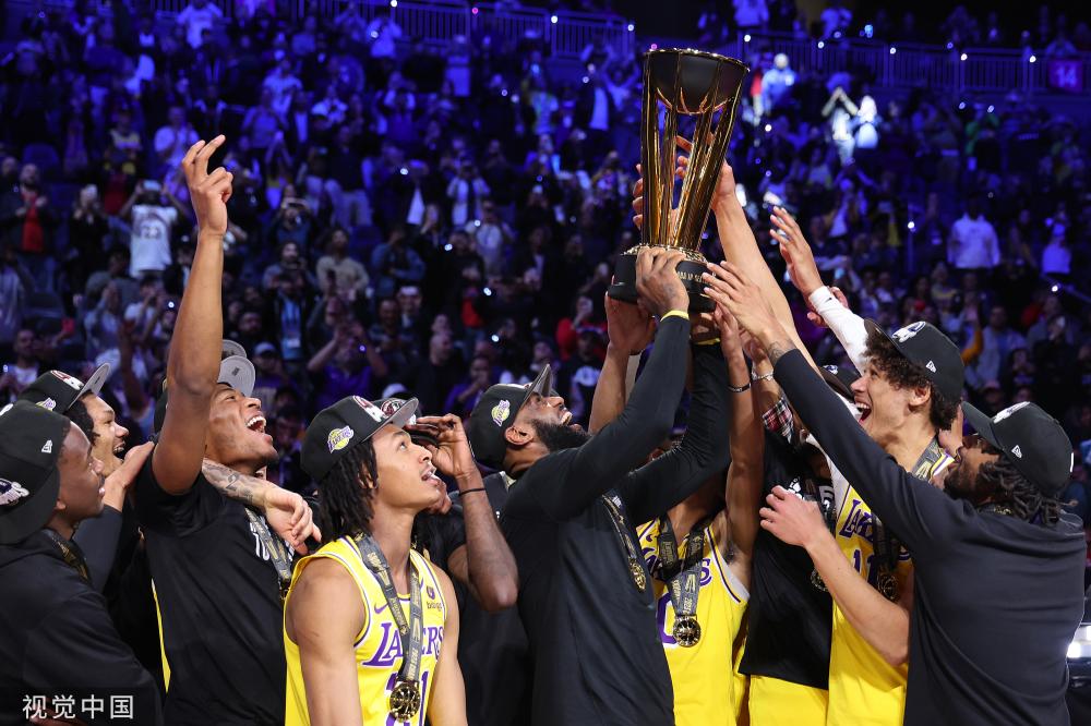 能在节日里 能在节日里